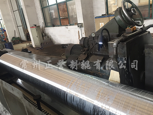 介紹熨平輥工作出現失誤的原因